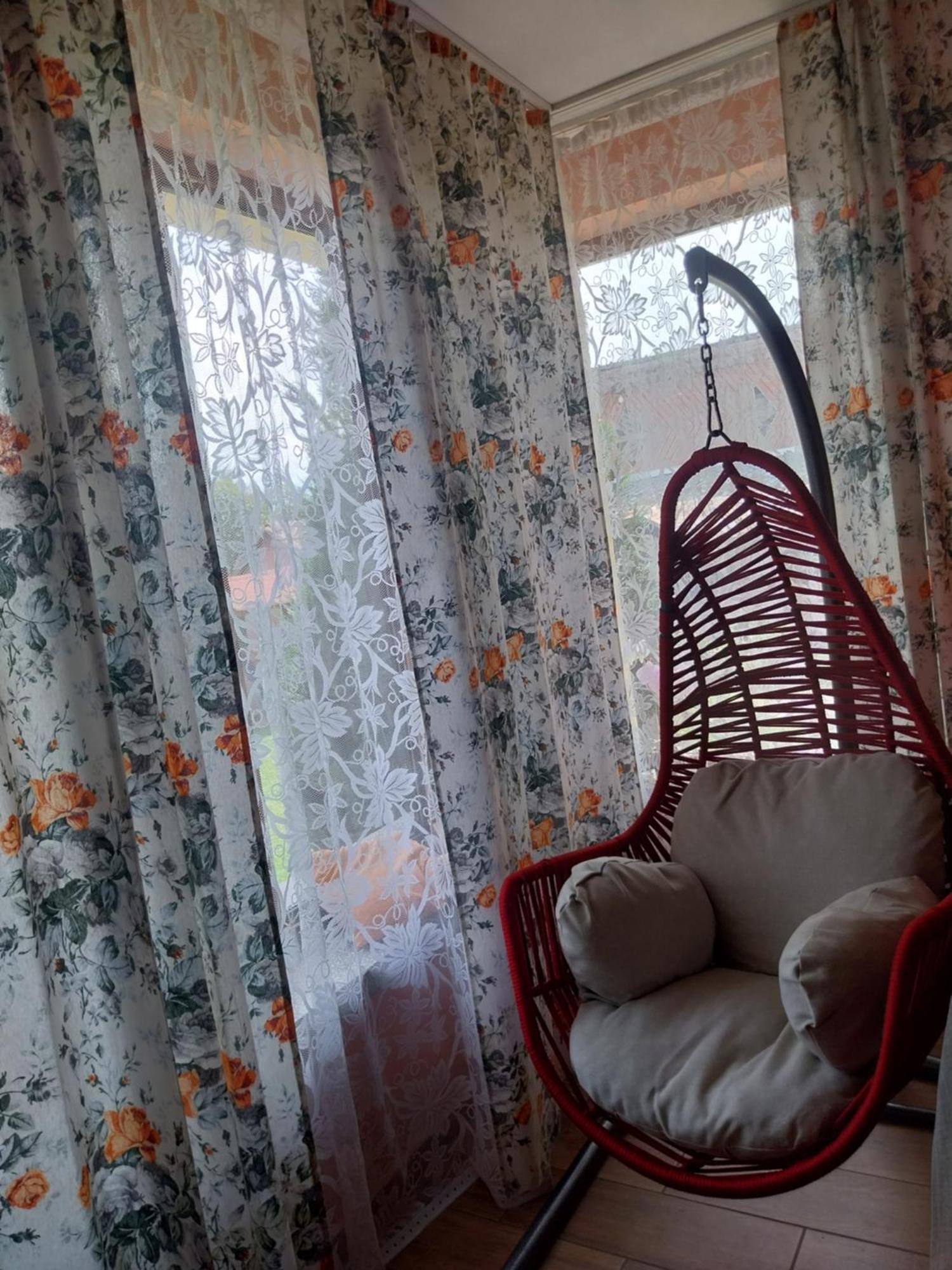 Serena House Cîrţişoara Exteriör bild
