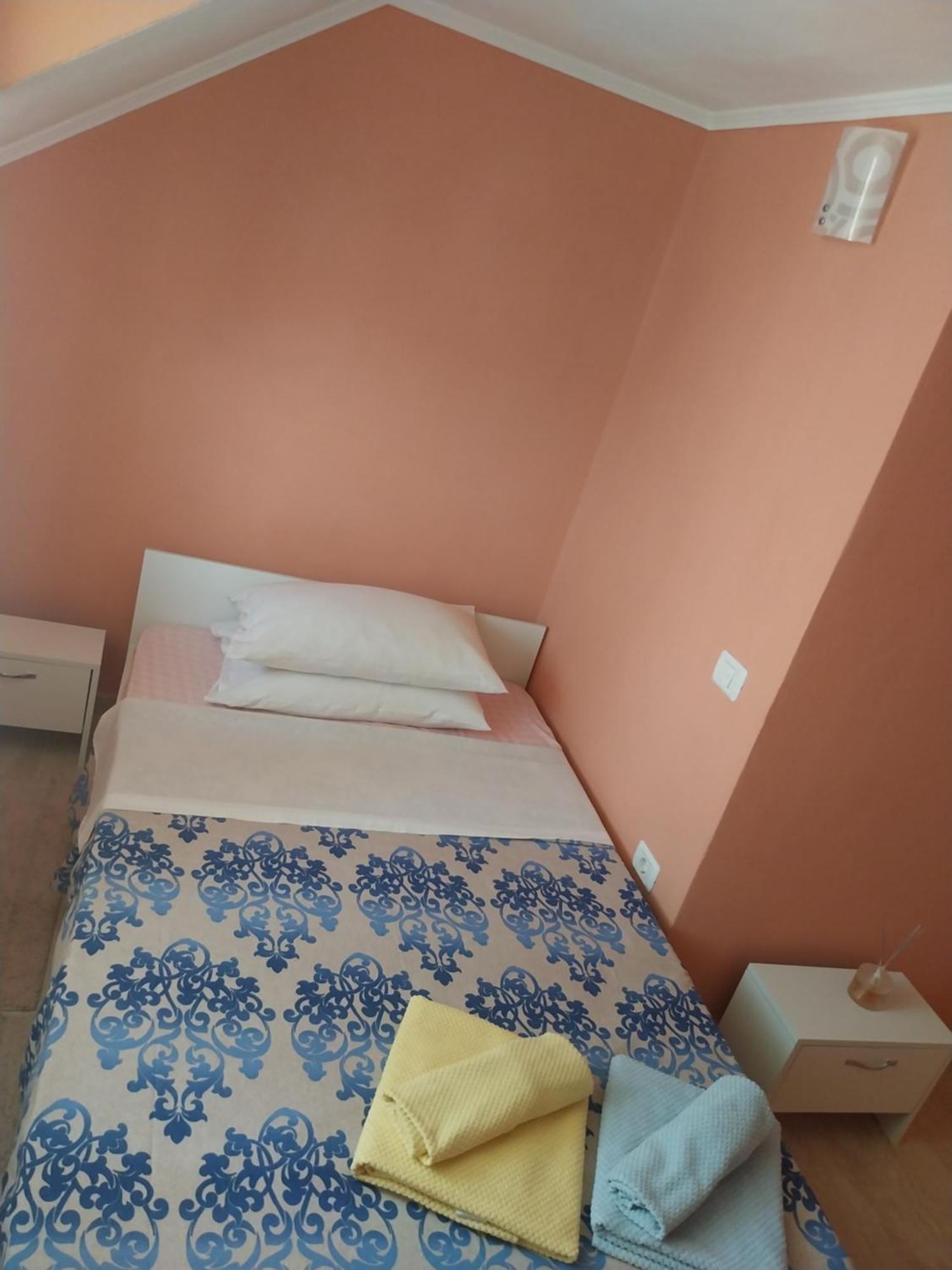 Serena House Cîrţişoara Exteriör bild