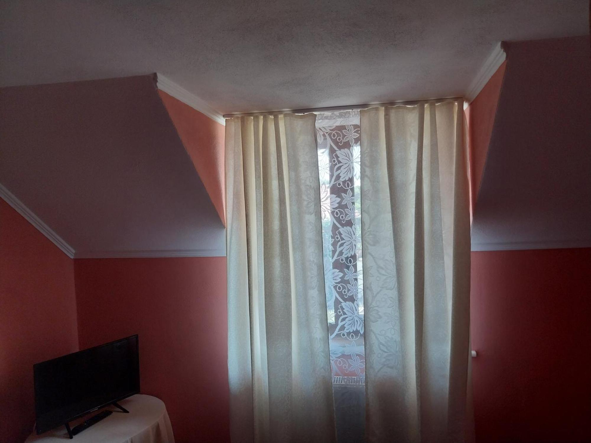 Serena House Cîrţişoara Exteriör bild